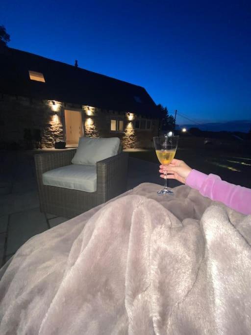 Luxury Detached Peak District Stone Barn - Dog Friendly Villa Hazelwood Екстериор снимка