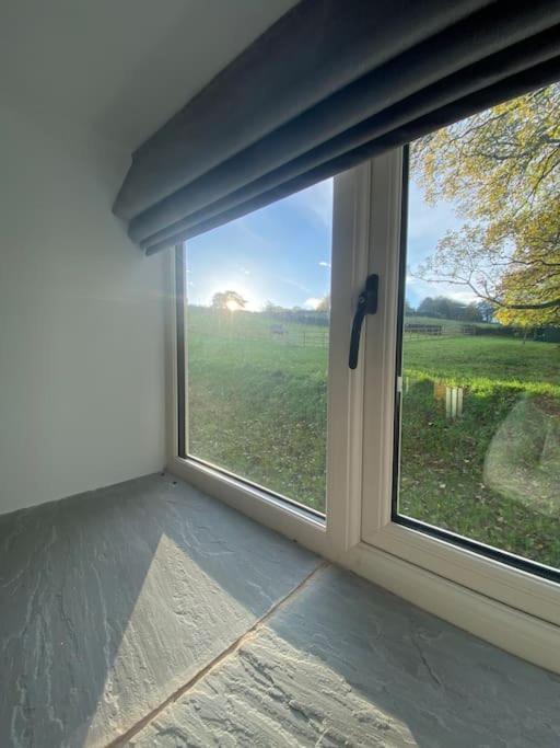 Luxury Detached Peak District Stone Barn - Dog Friendly Villa Hazelwood Екстериор снимка